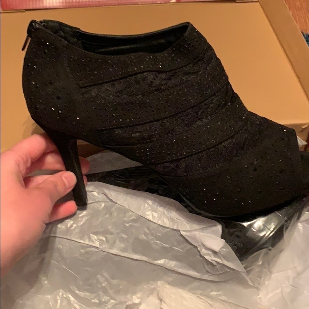 Dress barn heels